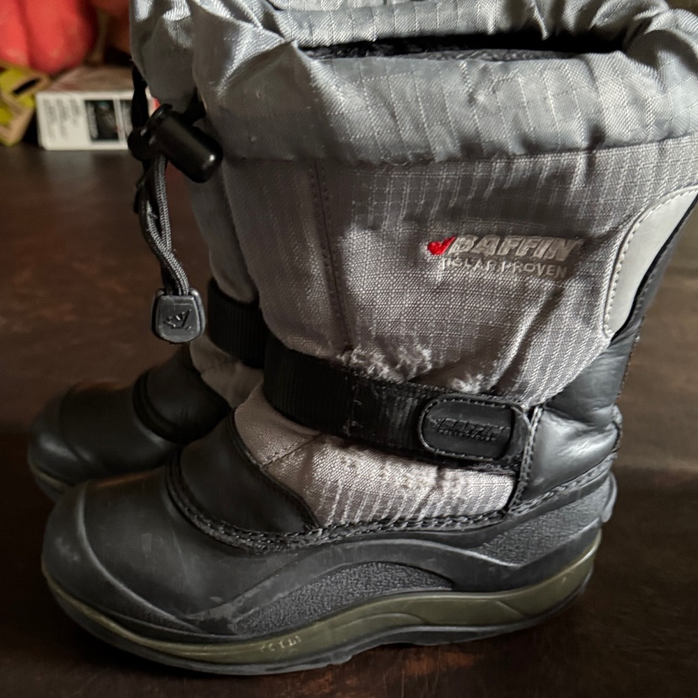 Baffin Kids Snow Boots - Black and Gray